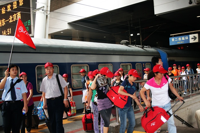 广西工会家政团抵京